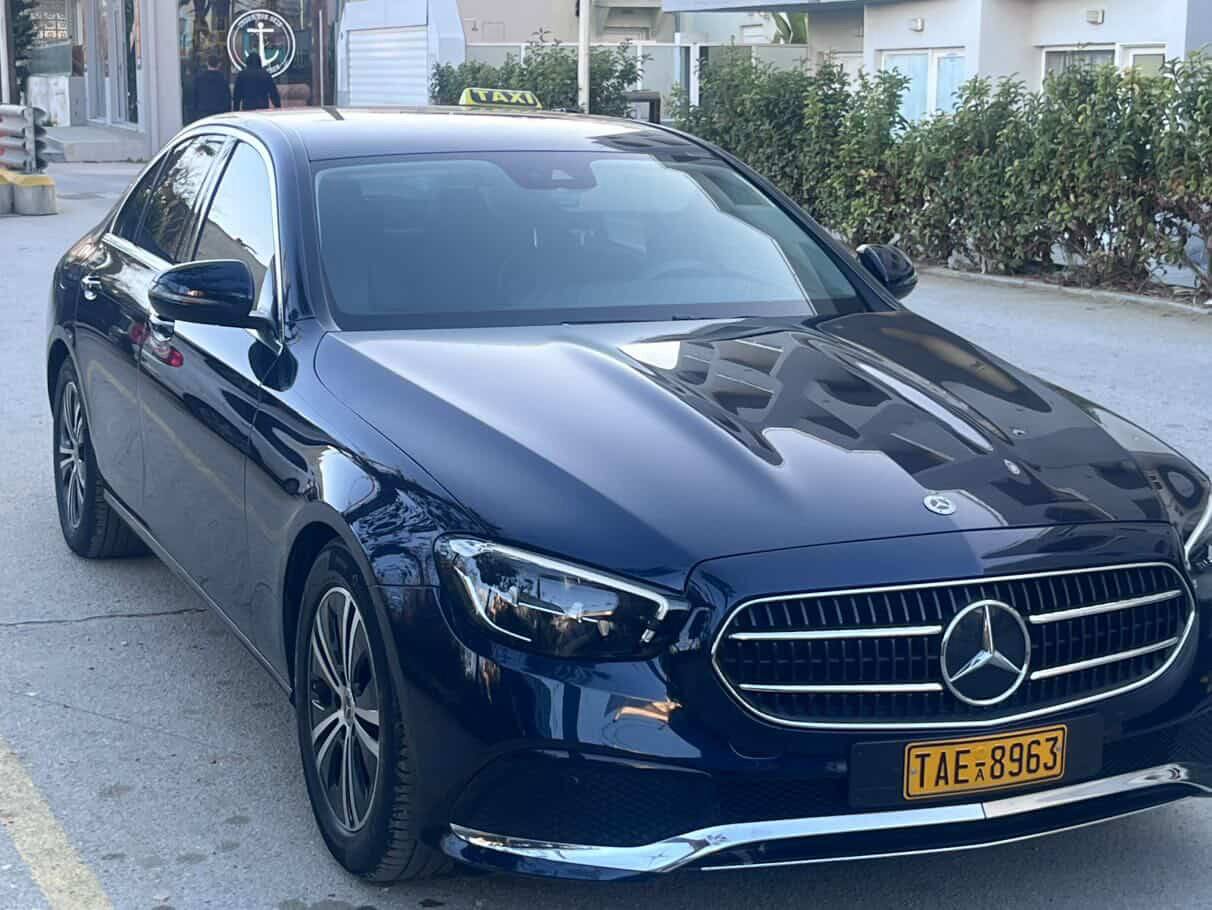 Mercedes sedan interior